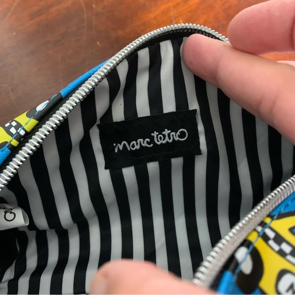 NWOT Marc Tetro Westie New York Makeup Pencil Case - Picture 6 of 7